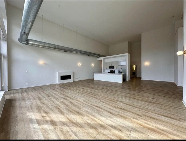 3207 N Narragansett Ave unit THREE BEDROOMS, Chicago, IL 60634 - photo 7