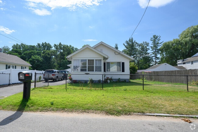 Most homes in Pine Point have gated driveways that lead to a connected or separated garage.