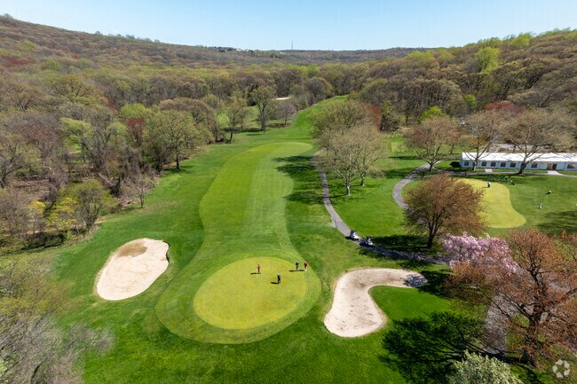 Directly to the north of Lighthouse Hill is the 500-acre LaTourette Park and Golf Course.