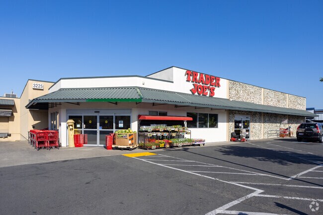 Trader Joe's near Larkfield-Wikiup serves the community's daily grocery shopping needs.