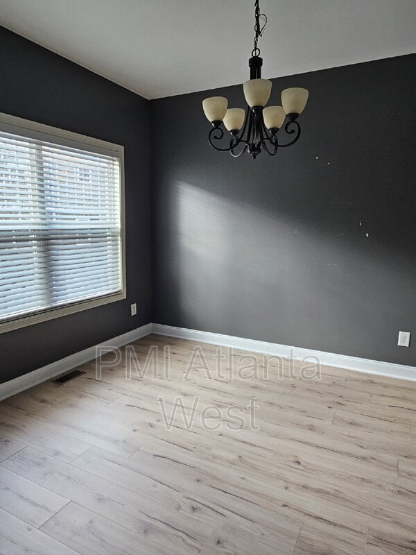 701 Mcwilliams Rd SE, Atlanta, GA 30315 - photo 5