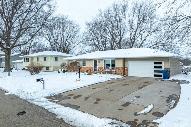 Homes in Park View range from quaint ranches to larger custom homes on the edge of town.