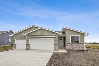 2925 3rd Ave SW, Altoona, IA 50009