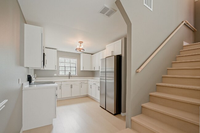 512 Mason Ave, Apopka, FL 32703 - photo 5