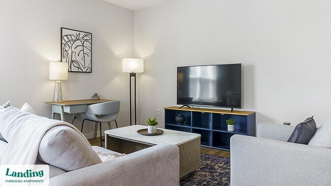 9906 Runway Dr unit 2573-204, Indianapolis, IN 46234 - photo 2