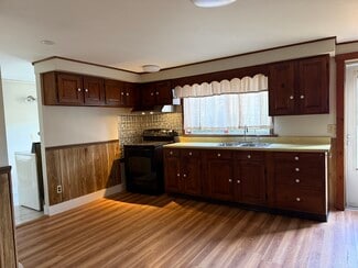 46 Sawmill Hill Unit 2, Berwick, ME 03901