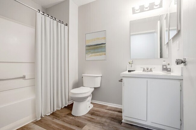 The Poste at Sinclair, Columbus, OH 43229 - photo 5