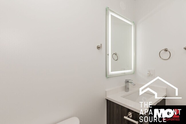 1857 N Whipple St unit 2, Chicago, IL 60647 - photo 7