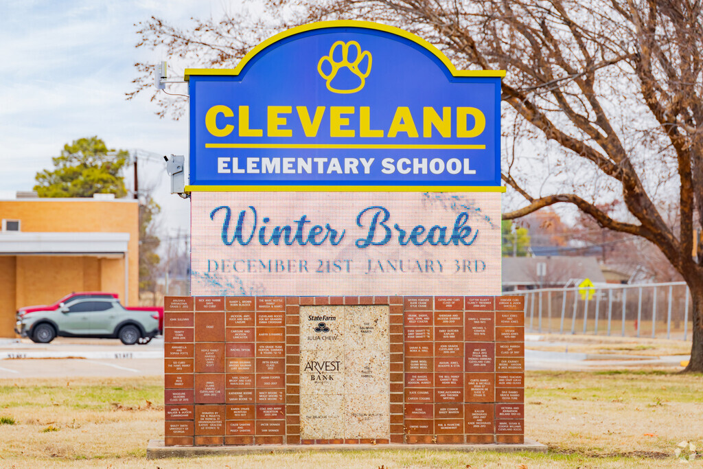 Close up shot of the signage of Cleveland Elementary School.