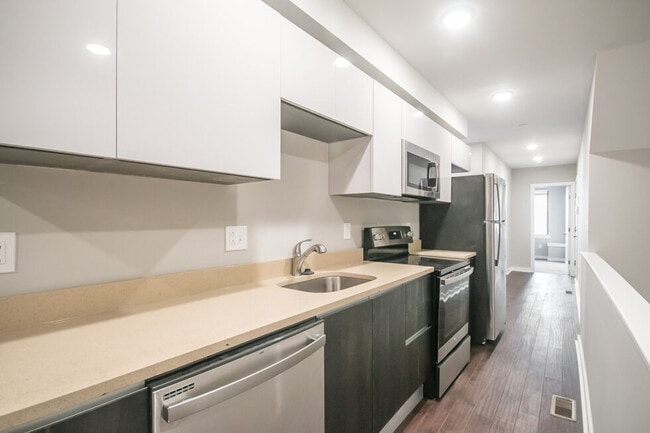 1830 N Bouvier St unit A, Philadelphia, PA 19121 - photo 2