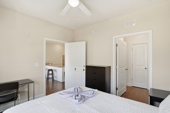 205 Tiliwa Ct unit ID1356280P, Central, SC 29630 - photo 5