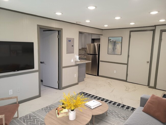 Orchard Acres Apartments 0.1 mile from Campus, Storrs, CT 06268 - photo 7