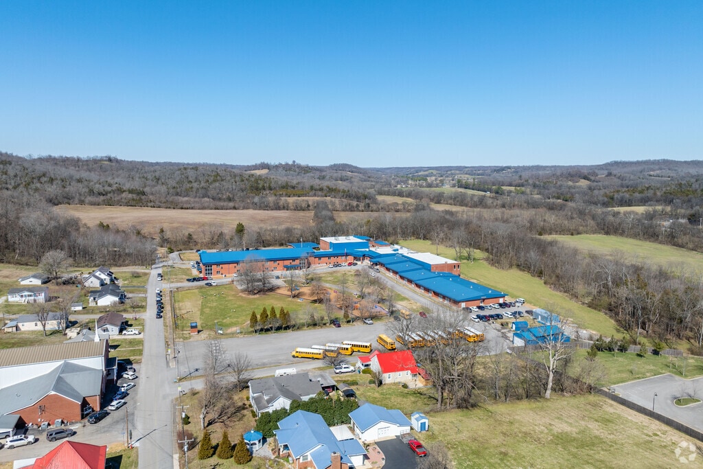 Lynchburg Elementary School enrolls over 400 students every year in Lynchburg.