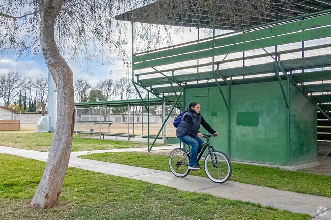 Kerman is filled with bike friendly streets and spaces like Kerckhoff Park.