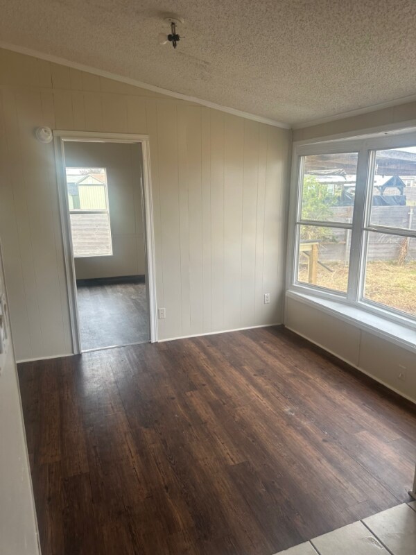 224 Troy View Dr, Troy, TX 76579 - photo 6