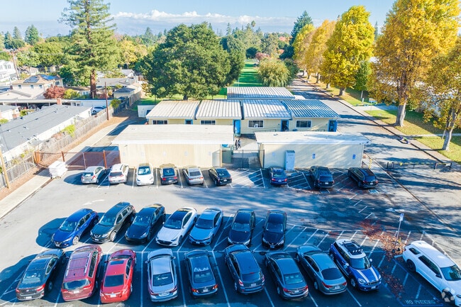 KIPP Valiant Community Prep