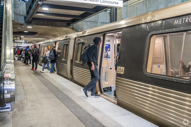 Peachtree Heights East residents can get around Metro Atlanta via MARTA train and buses.