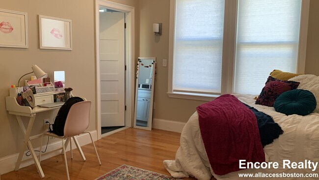 1762 Commonwealth Ave unit 2, Brighton, MA 02135 - photo 2