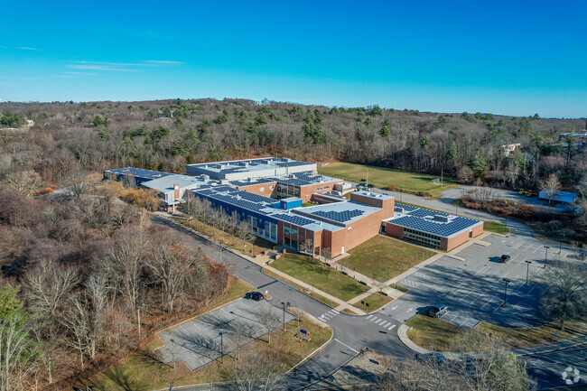 John F Kennedy Middle School has 553 students.