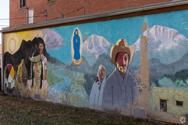 Main Street offers murals that showcase the area's diverse cultural roots.