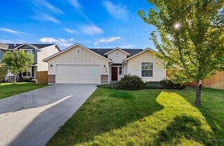 5240 N Diamond Creek Ave, Meridian, ID 83646