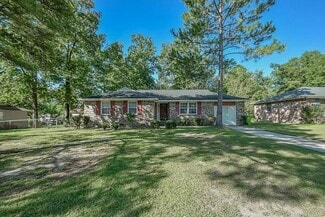 205 Bob White Ave, Hopkins, SC 29061