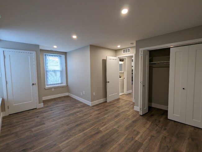 144 N Main St unit 2nd Floor Apt, Douglassville, PA 19518 - photo 4