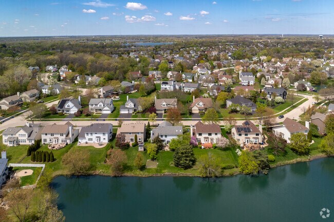 Gages Lake residents enjoy the proximity to well-rated schools, shopping and entertainment.
