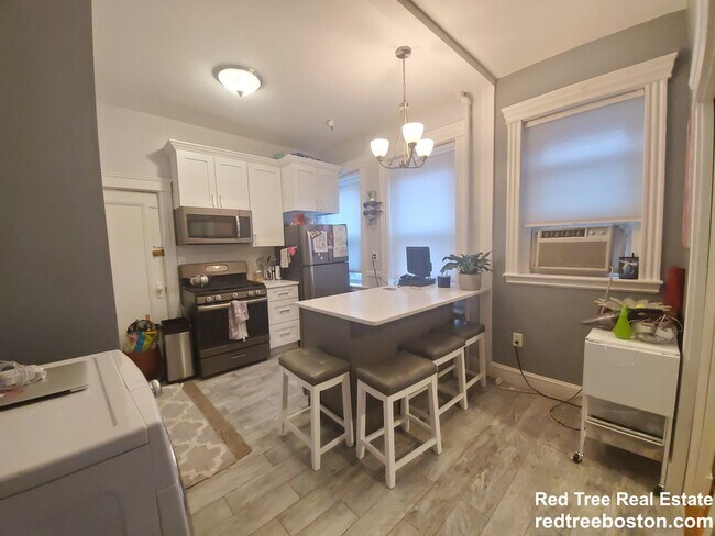 76 Strathmore Rd, Brighton, MA 02135 - photo 6