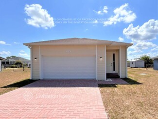 3318 Jamestown St, Port Charlotte, FL 33952