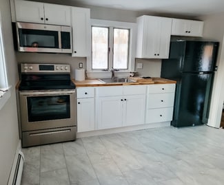 131 Durham Rd Unit B, Freeport, ME 04032