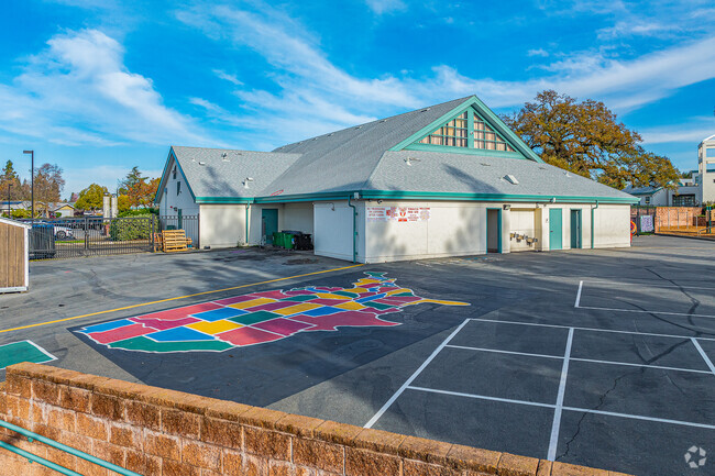 Large map of United States is painted on Foothill Oaks Elementary School asphalt.