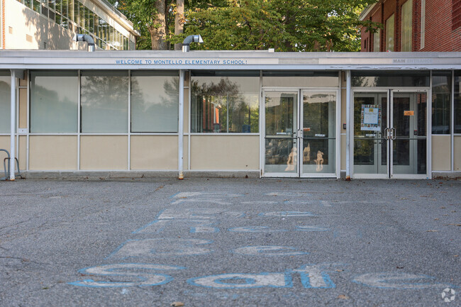 Montello Elementary School serves Lewiston Maine.
