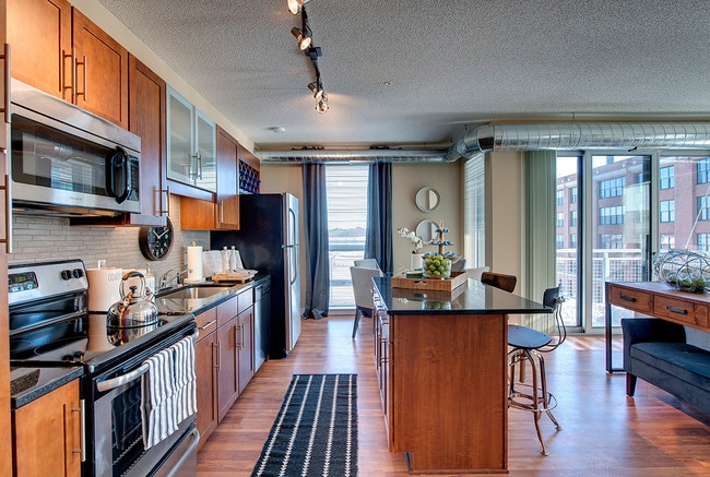 The Penfield, Saint Paul, MN 55101 - photo 2