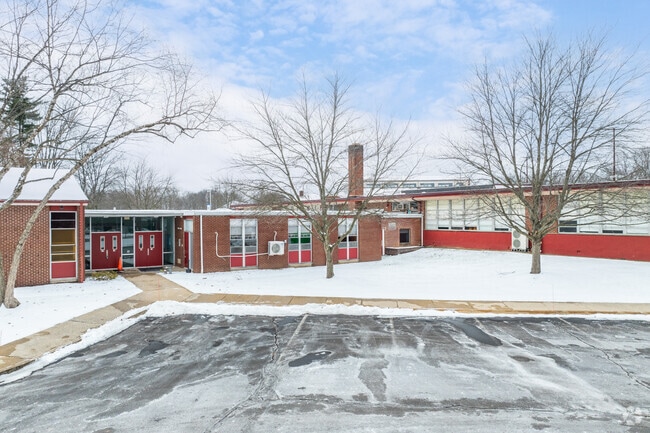 St. Maria Goretti School serves 162 students.