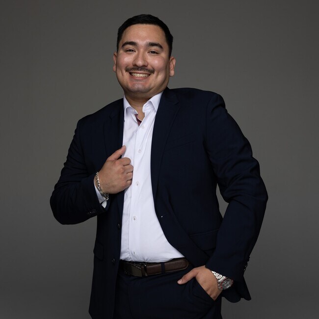 Agent Photo