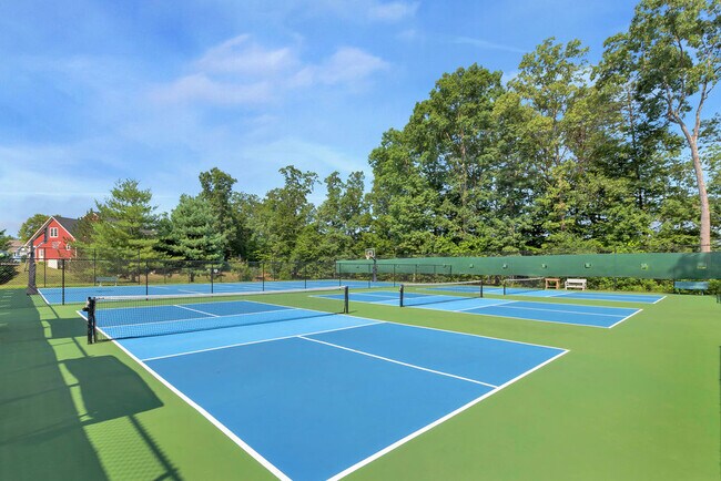 132 St Andrews St, Zion Crossroads, VA 22942 - photo 6