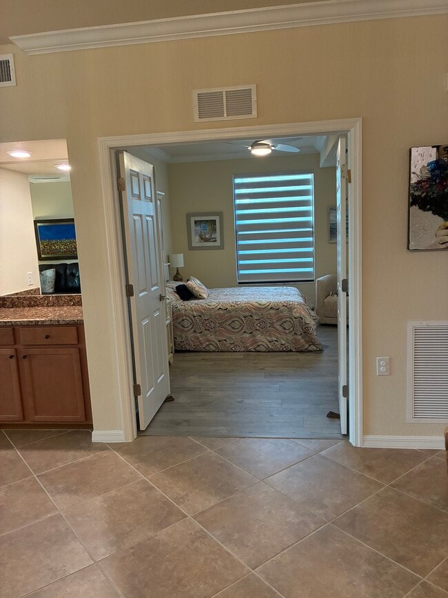 9532 Avellino Way unit 9532 Avellino Way 27, Naples, FL 34113 - photo 6