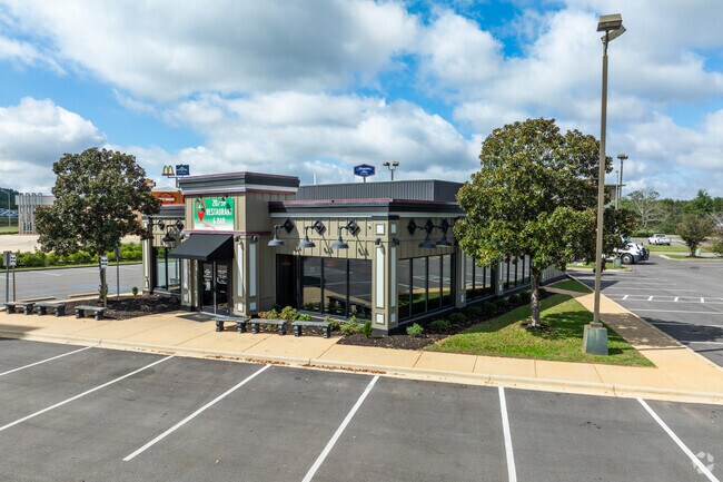 Enjoy a meal with friends at 20/59 Restaurant & Bar in Woodland Forrest.