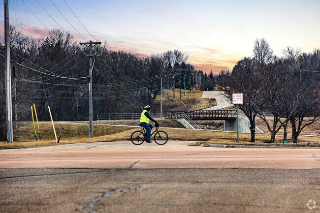 The Minnesota River Bluffs LRT Regional Trail runs through Chaska.