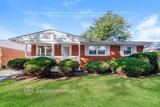 10024 Mulberry Ave, Oak Lawn, IL 60453