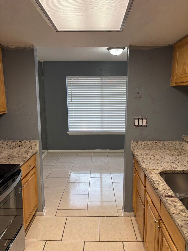 4020 Billingsgate Rd unit apartment for rent, Orlando, FL 32839 - photo 7