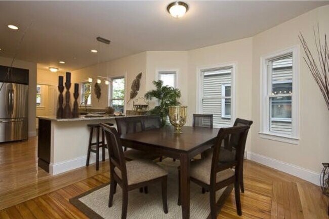 21 Marion Rd unit 1, Belmont, MA 02478 - photo 5