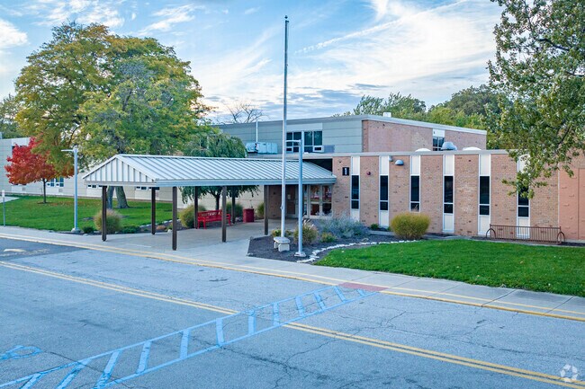 Northwood Middle School provides a safe and enriching environment in North Sherwood Terrace.