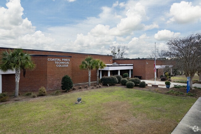 The Coastal Pines Technical Collage is located in Jesup.