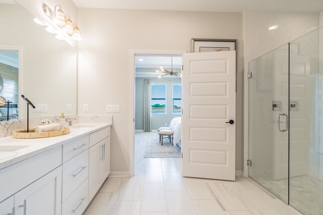 18189 Cherished Loop, Lakewood Ranch, FL 34211 - photo 5