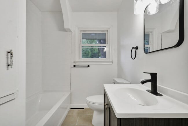 5627 Taffy Pkwy, Lansing, MI 48911 - photo 7