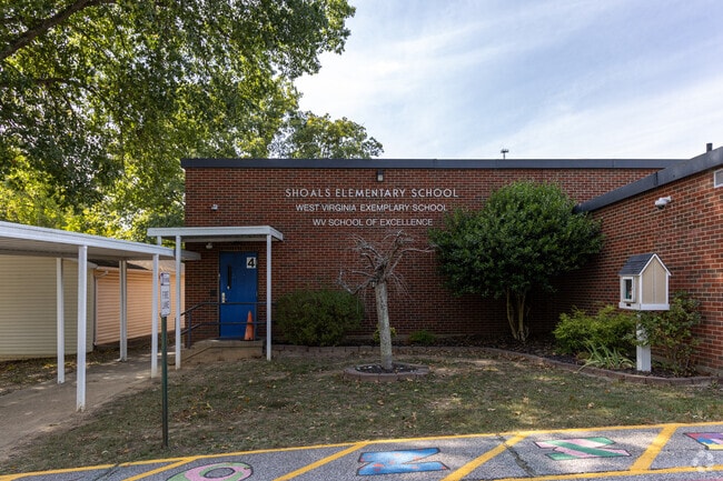 Shoals Elementary School is for students in grades PK and K-5.