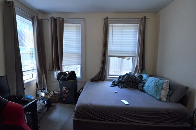 37 Brookline St unit 4, Cambridge, MA 02139 - photo 5