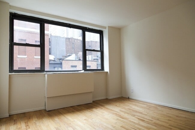 Murray Hill House unit 7A, New York, NY 10016 - photo 4